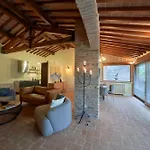 Дом отдыха Typical Umbrian With Swimming Pool