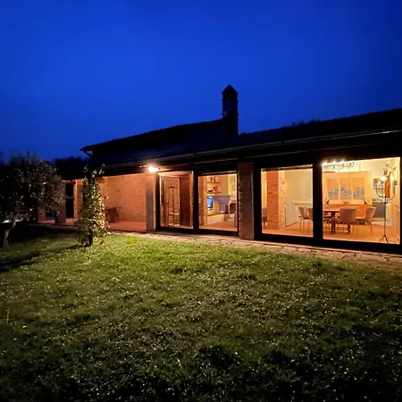 Modern Umbrian House With Swimming Pool - M&m House بيت للعطل Antognola